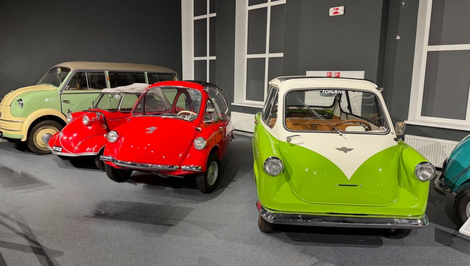 Елены Колоколовой.