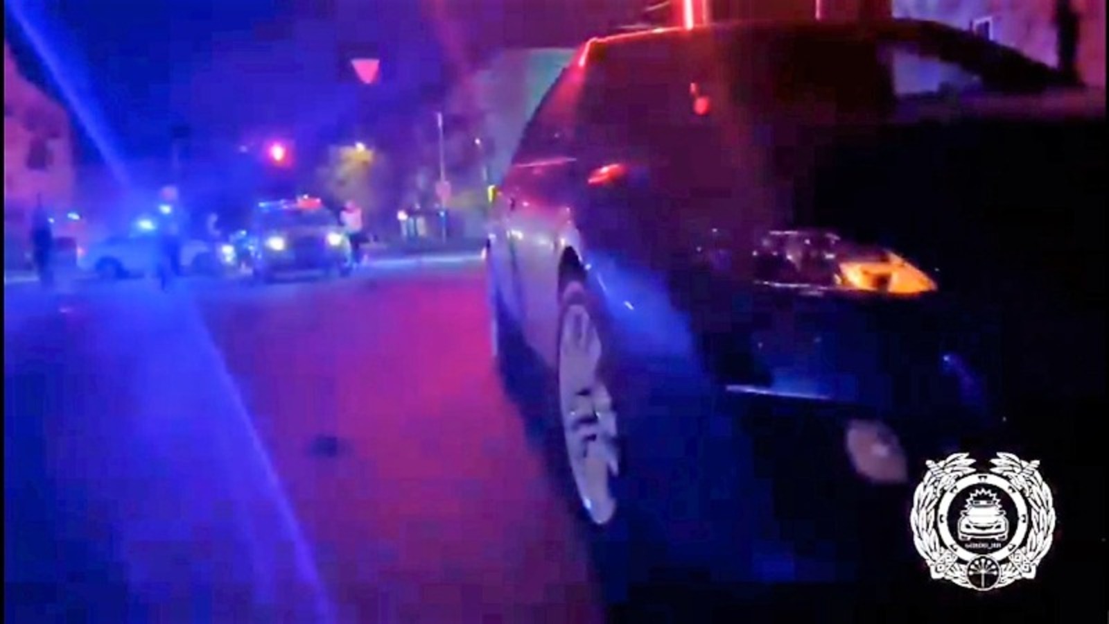 скриншот видео.