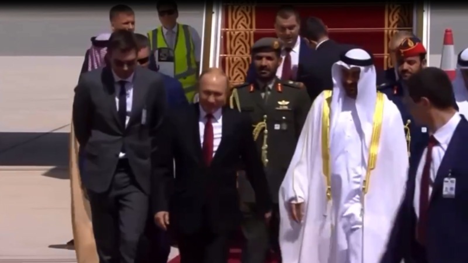 Скриншот видео с телеграм-канала Андрея Назарова.