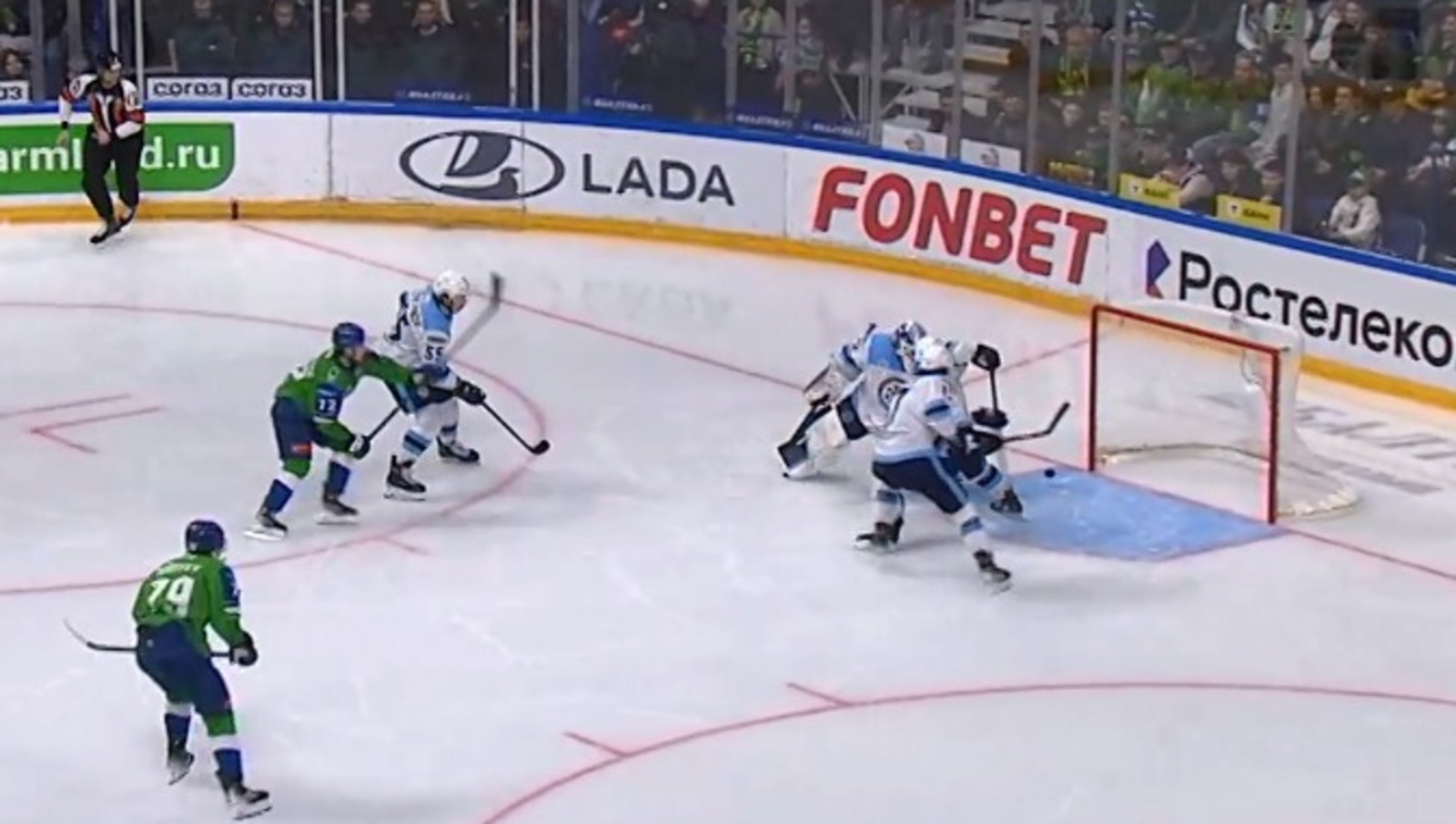 скриншот видео матча.