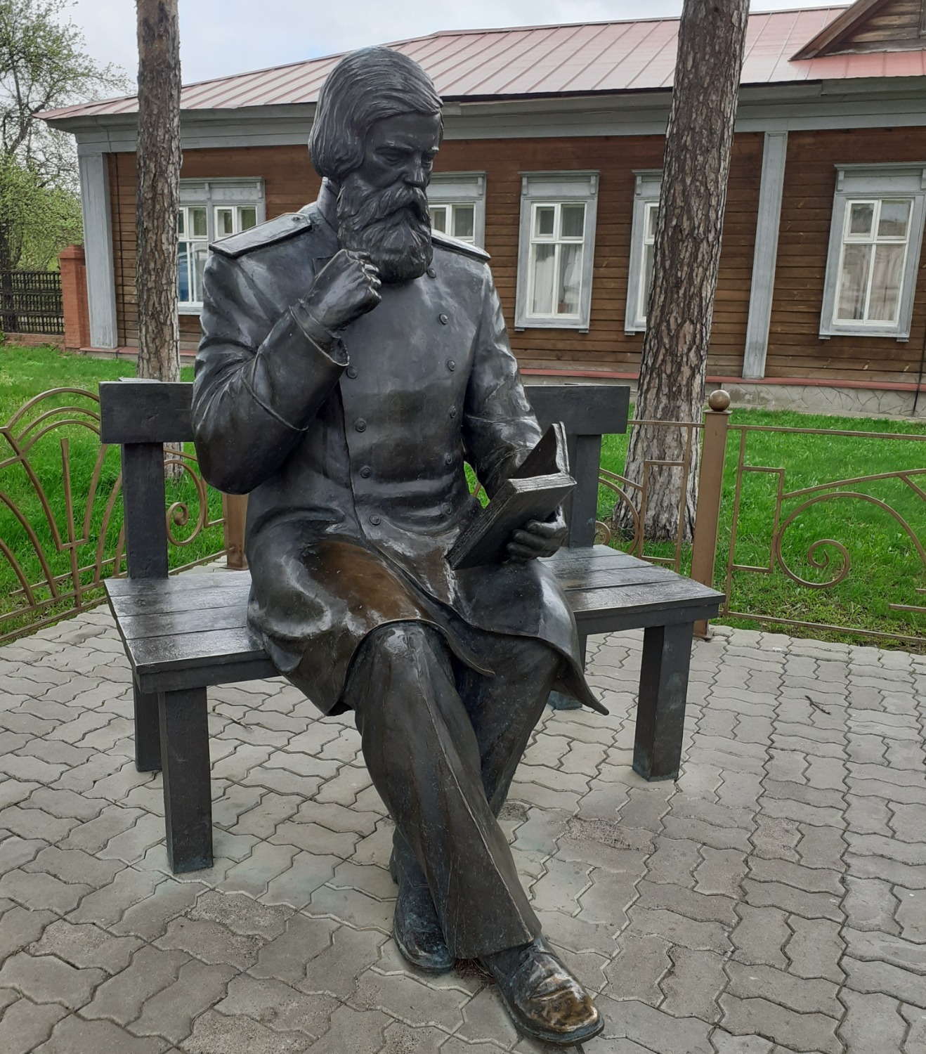 Владимира Шакиева.