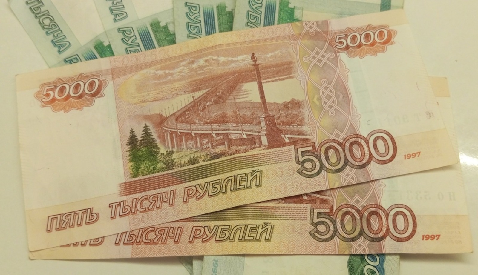 Евгении Сюткиной.