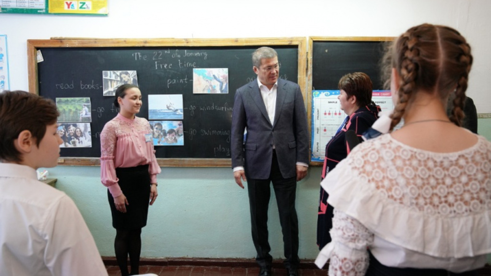 Фото со страницы Радия Хабирова в соцсетях.