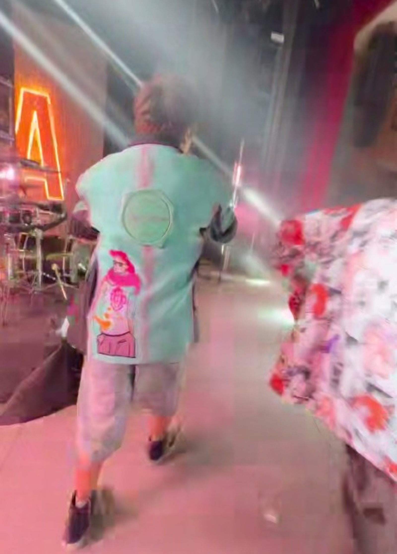 Telegram, личная страница Элвина Грея, скриншот видео. Telegram, личная страница Элвина Грея, скриншот видео.