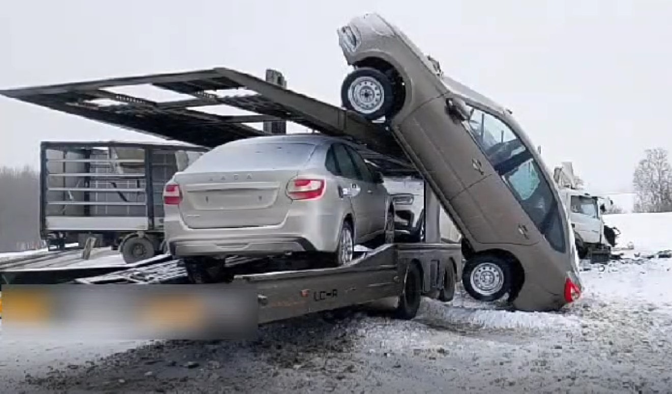 Telegram, официальная страница УГАИ по РБ, скриншот видео.