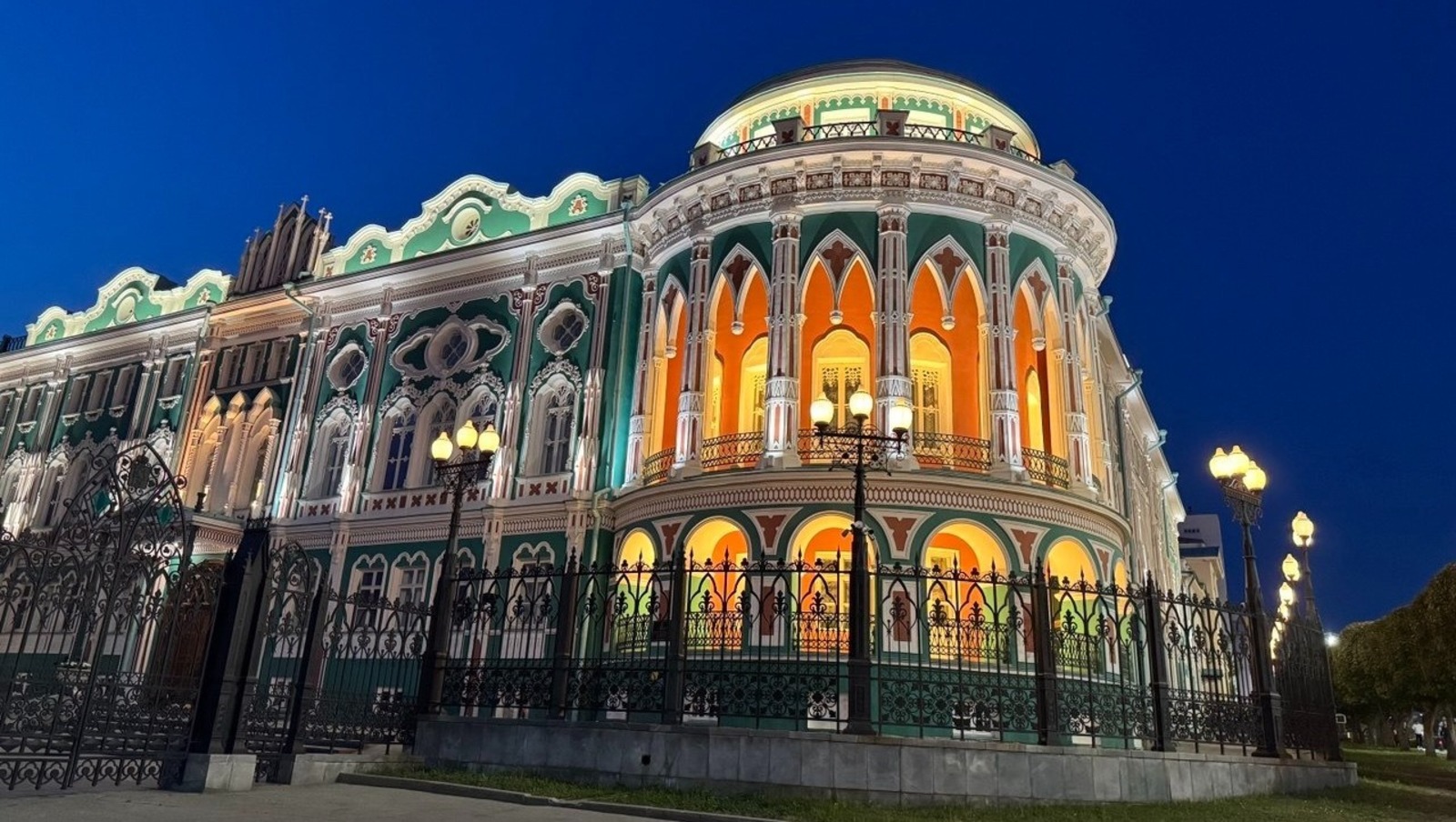 Елены Колоколовой. «Общественная электронная газета».