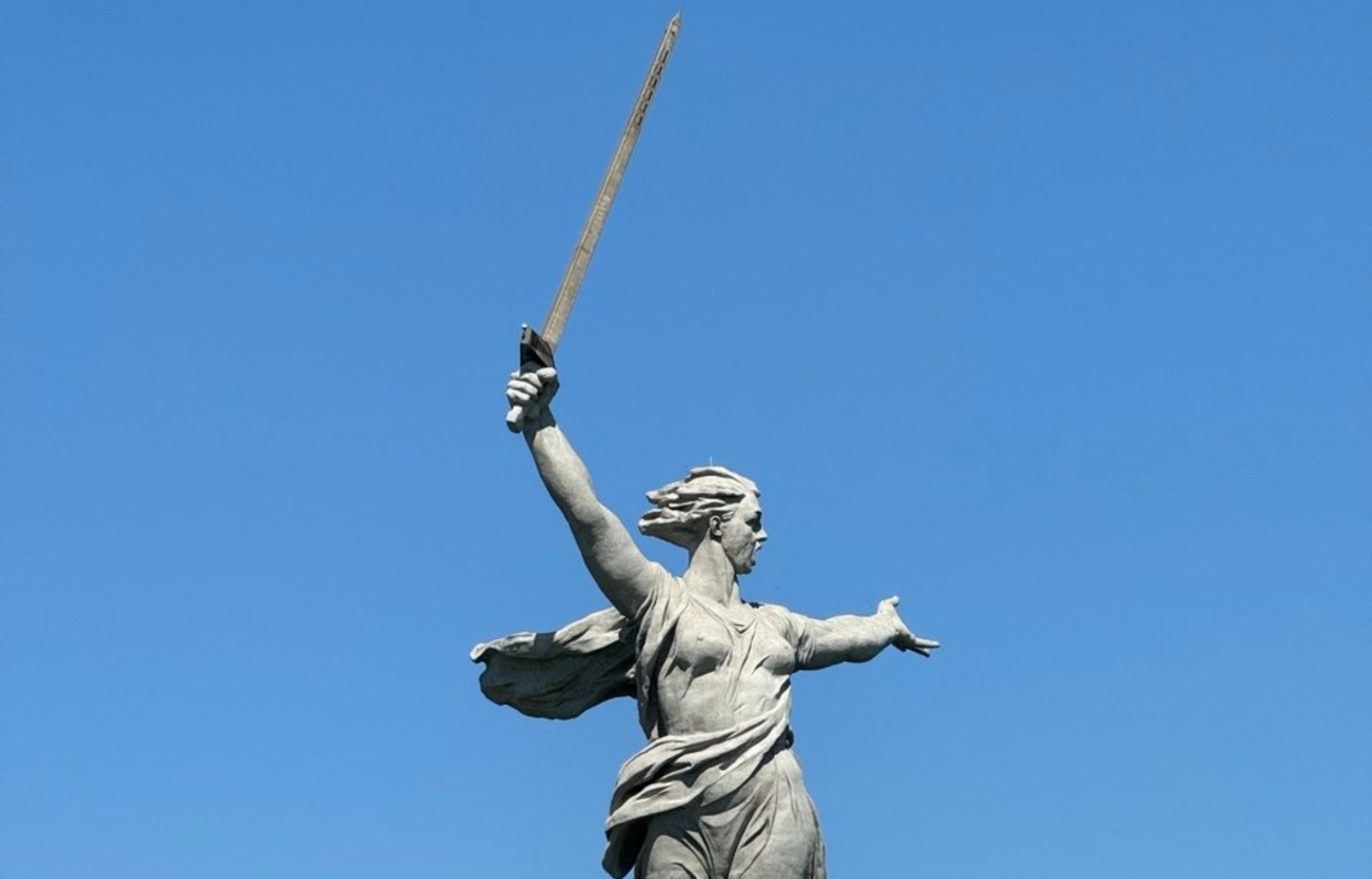 Елены Колоколовой.