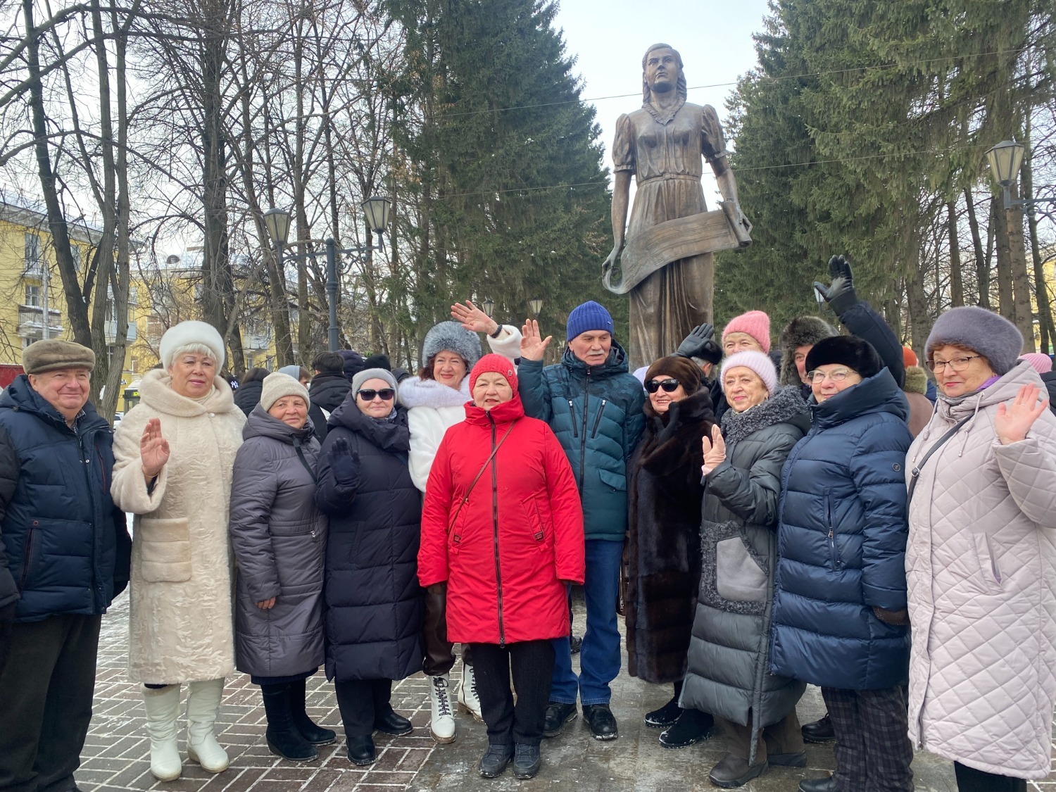 Любови Колоколовой. «Общественная электронная газета».