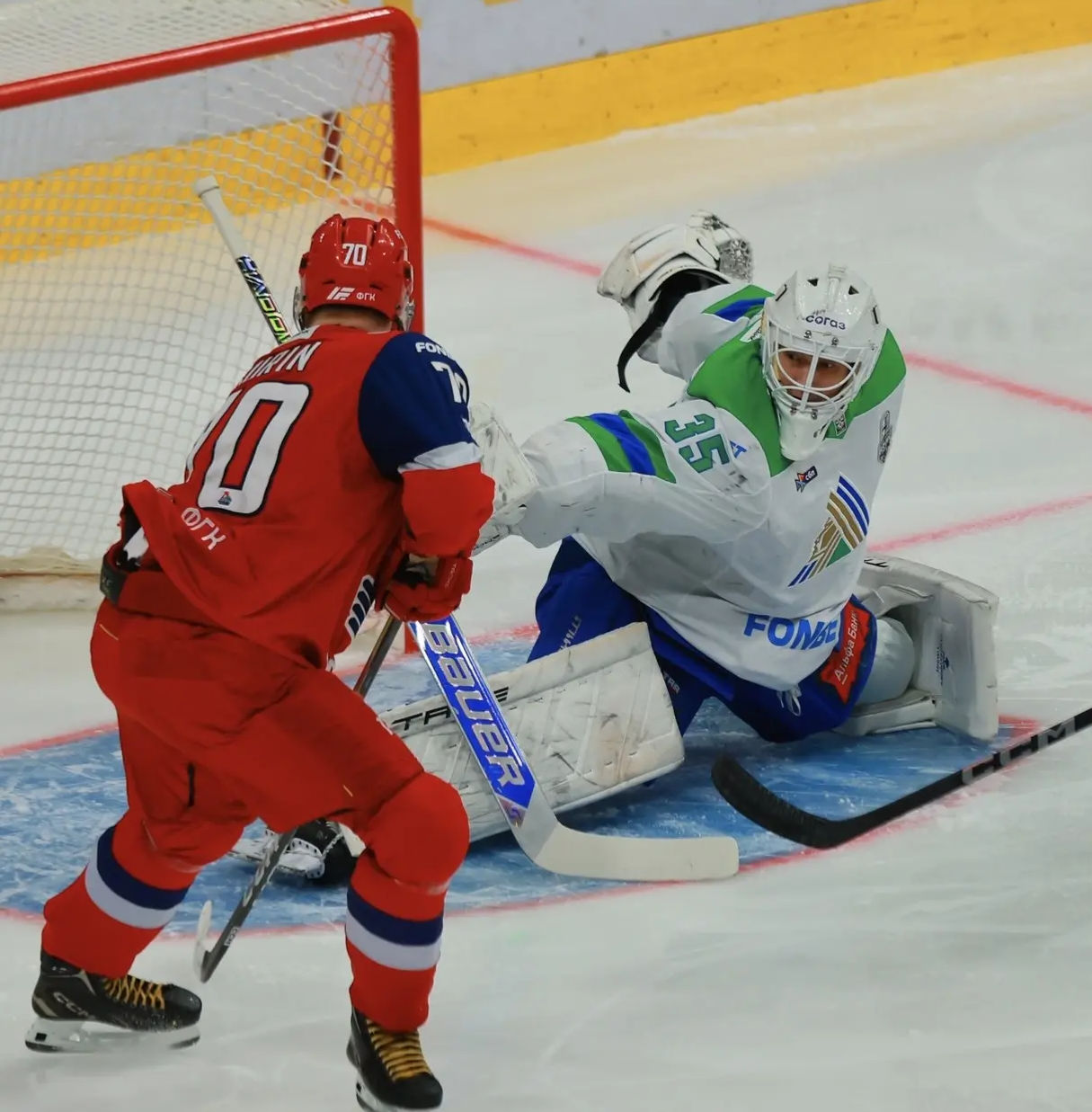 ХК «Салават Юлаев». мессенджер Max.