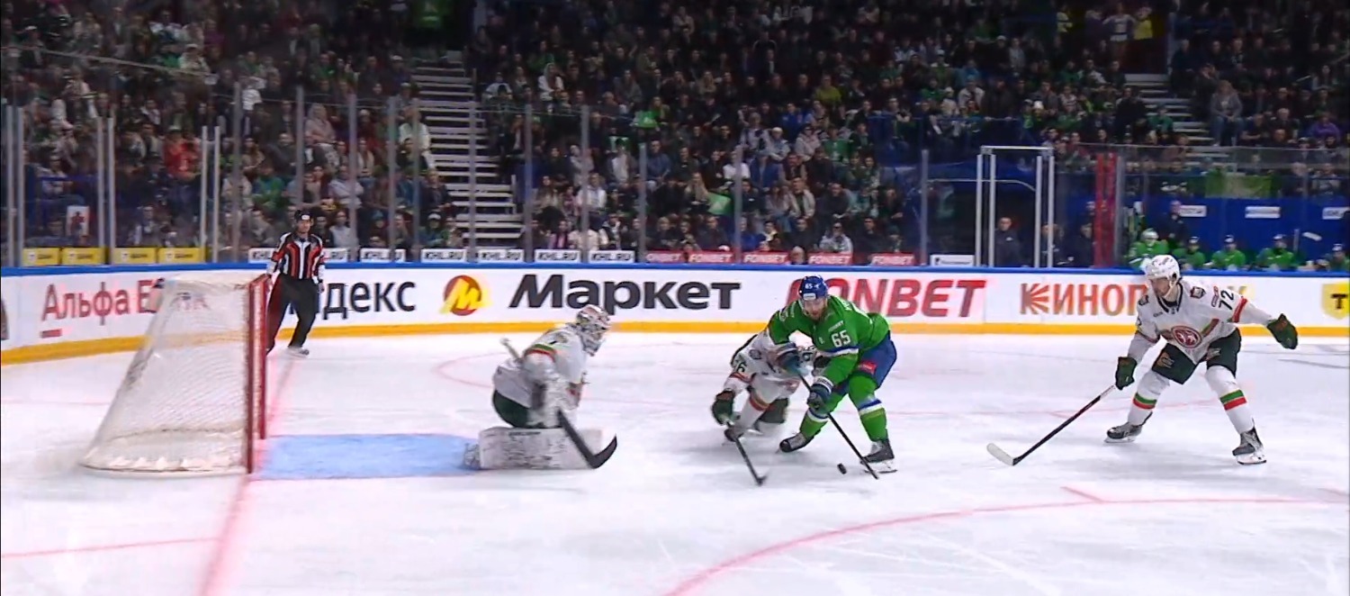 скриншот видео матча.