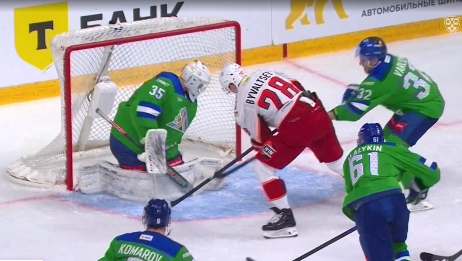 скриншот видео матча.