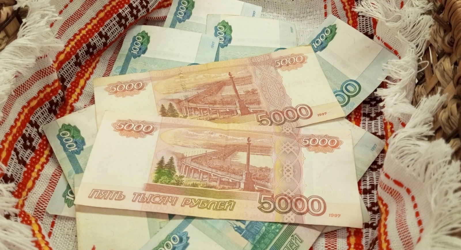 Евгении Сюткиной. «Общественная электронная газета».