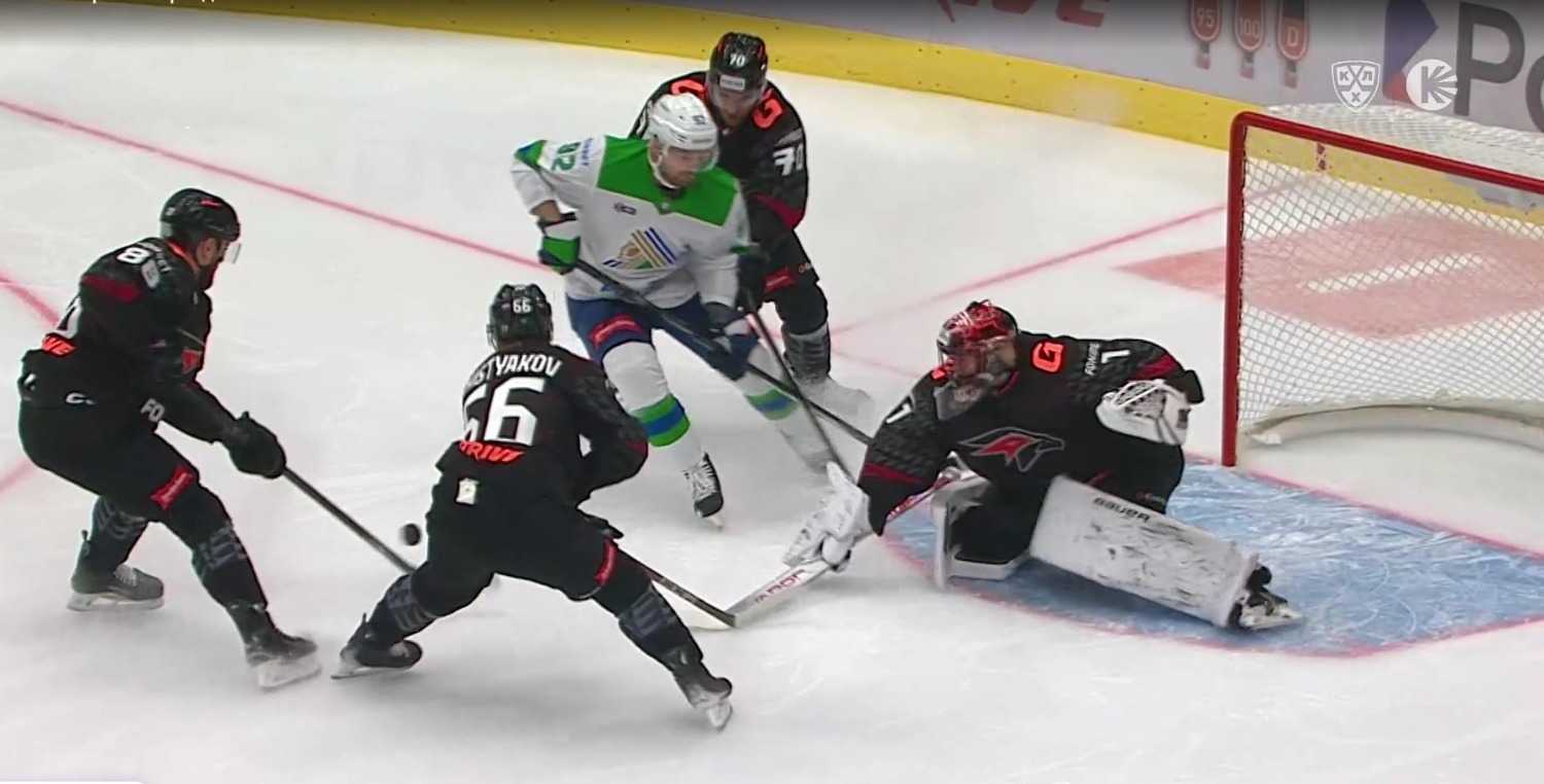 скриншот видео матча. скриншот видео матча.