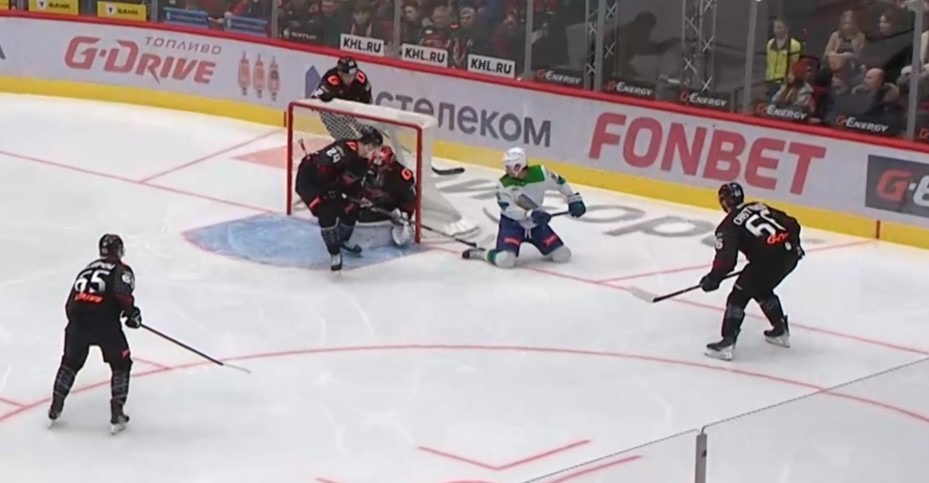 скриншот видео матча. скриншот видео матча.