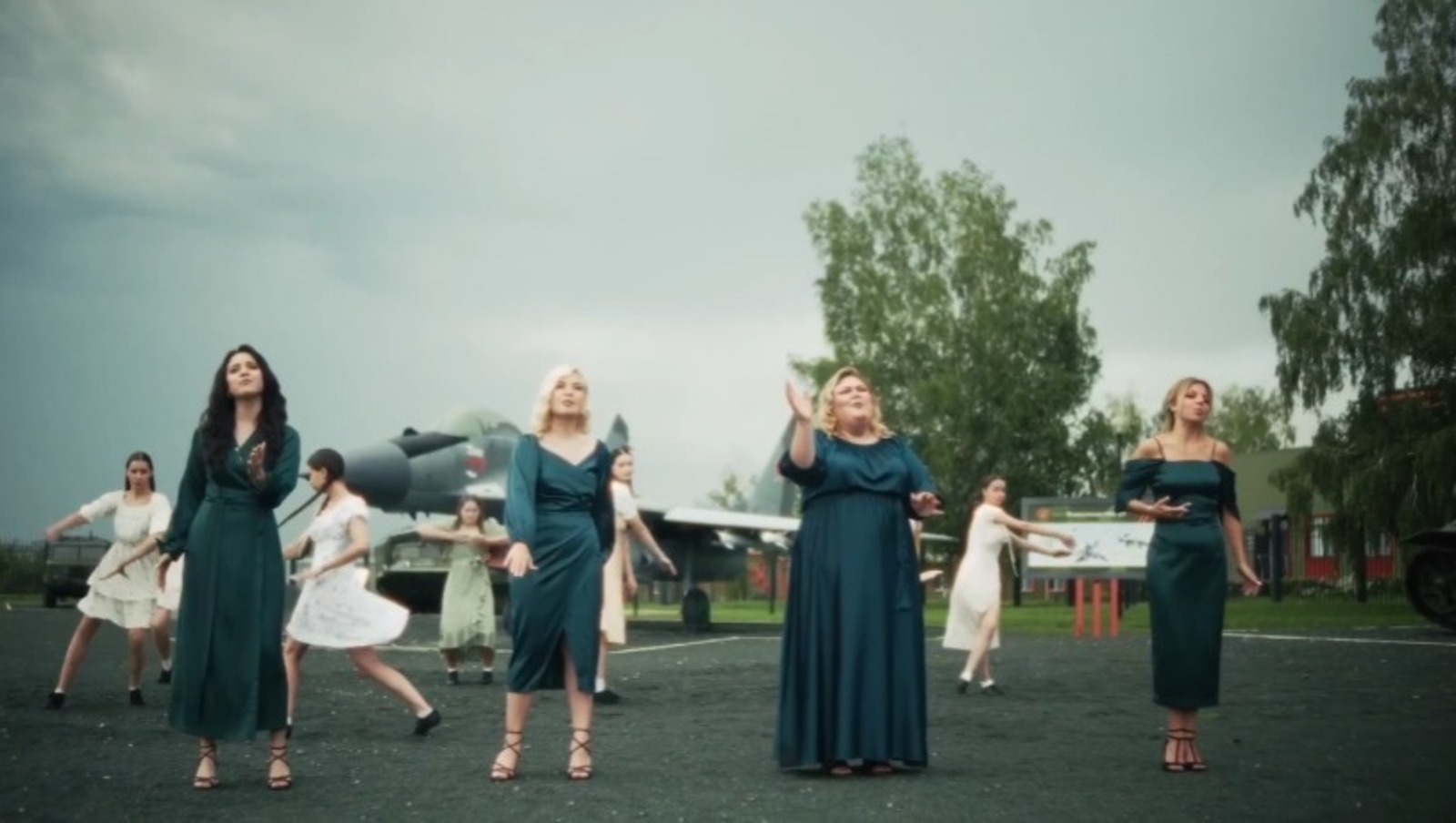 скриншот видео.