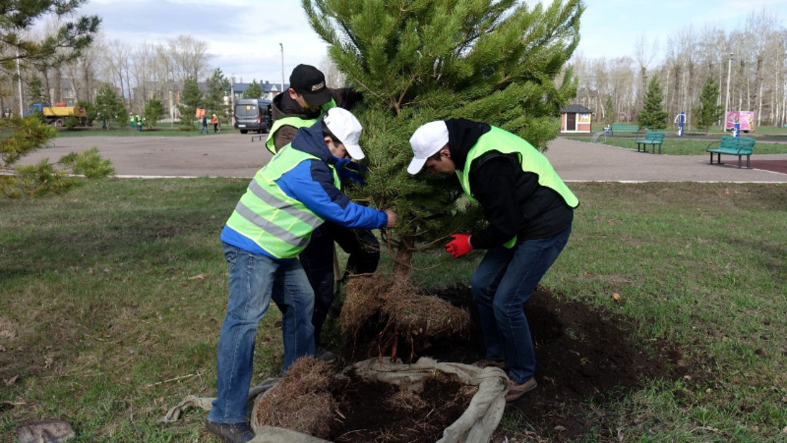 со страницы Радия Хабирова в соцсетях.