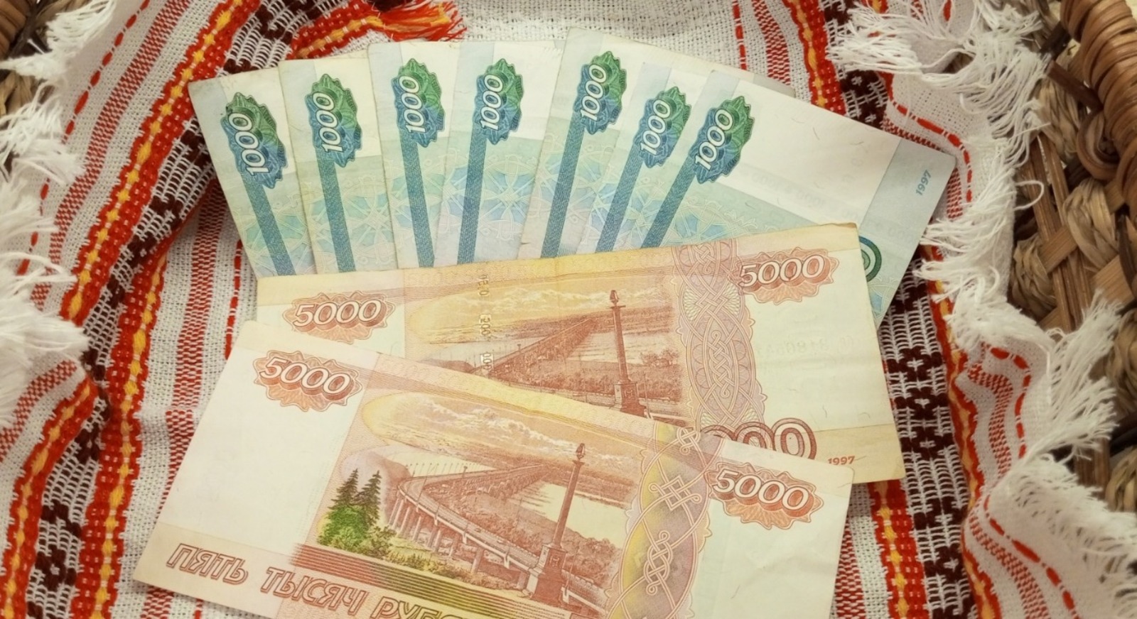 Евгении Сюткиной. «Общественная электронная газета».