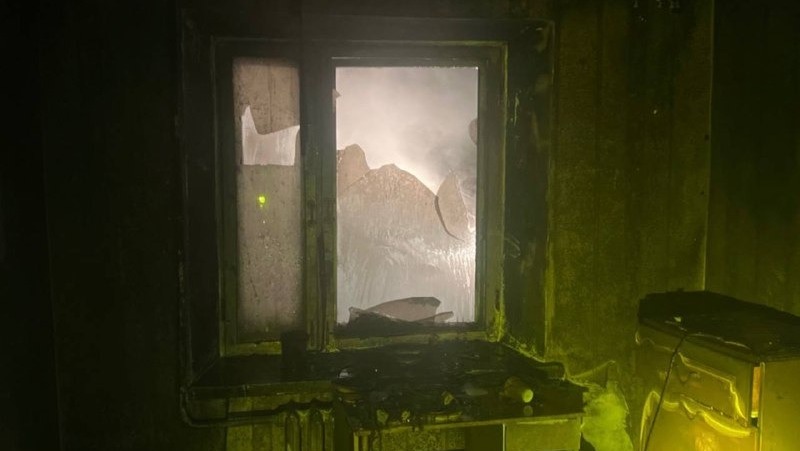 В Башкирии при пожаре в пятиэтажке пострадали бабушка и внуки