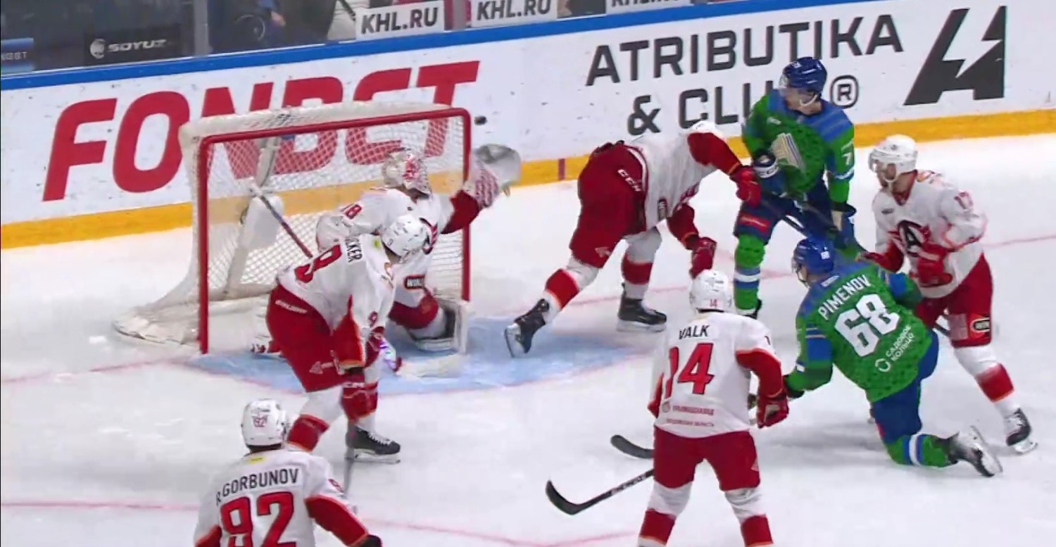 скриншот видео матча. скриншот видео матча.