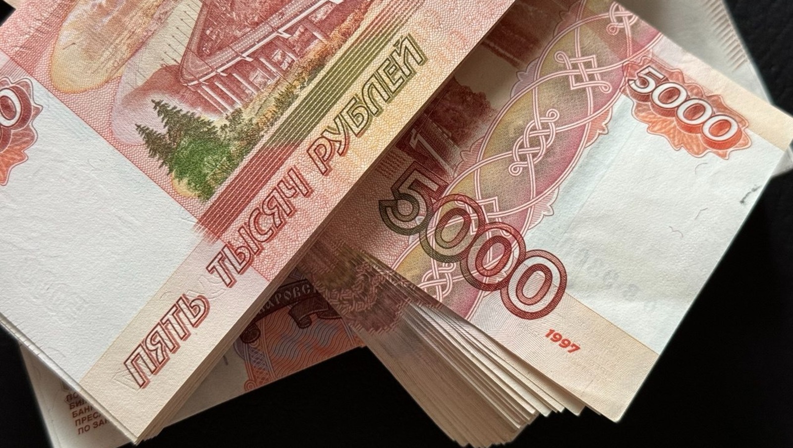 Елены Колоколовой.