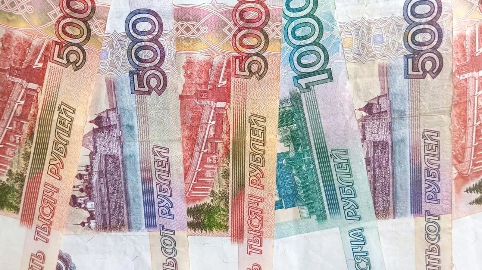 Евгении Сюткиной.