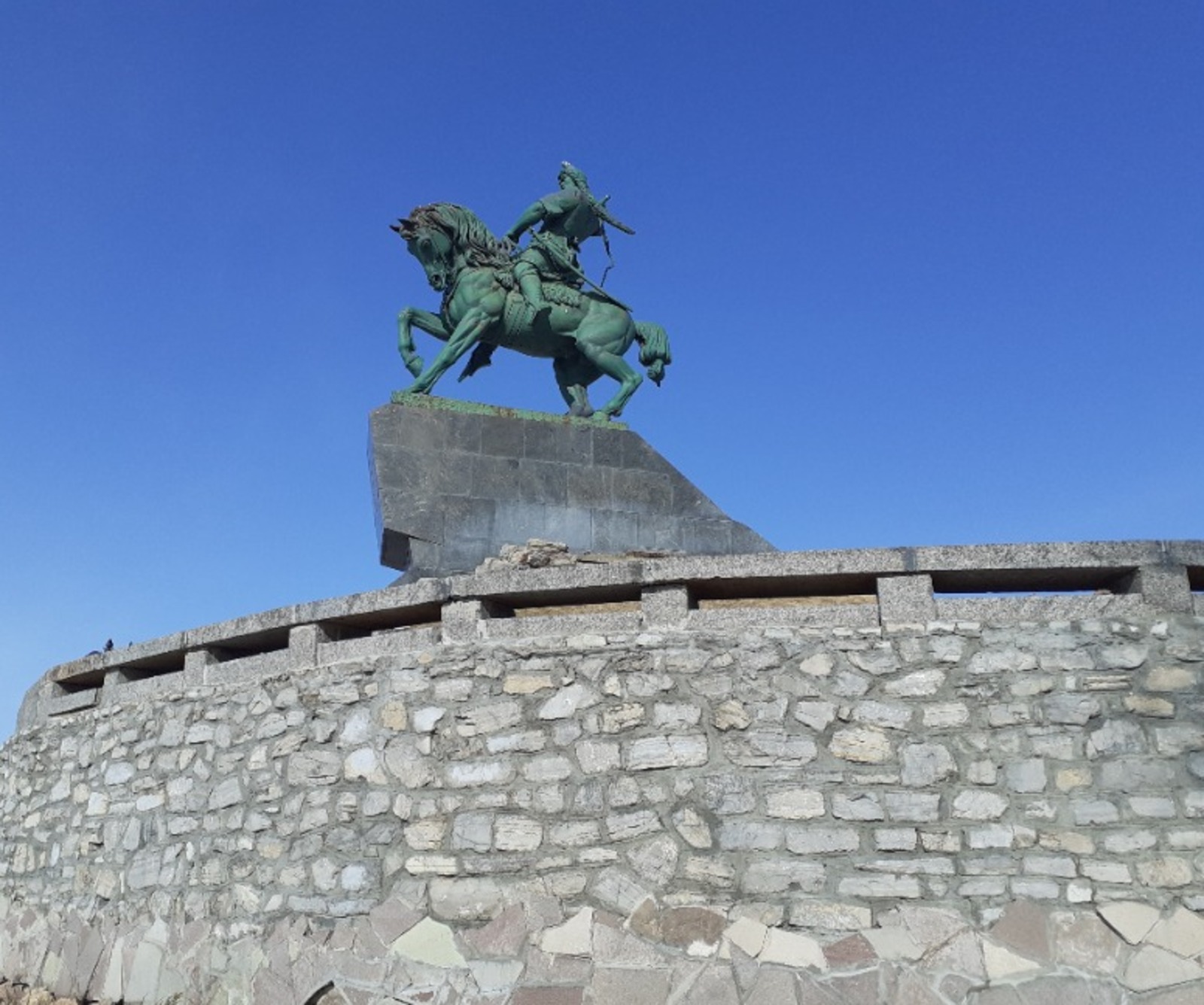 Владимира Шакиева.