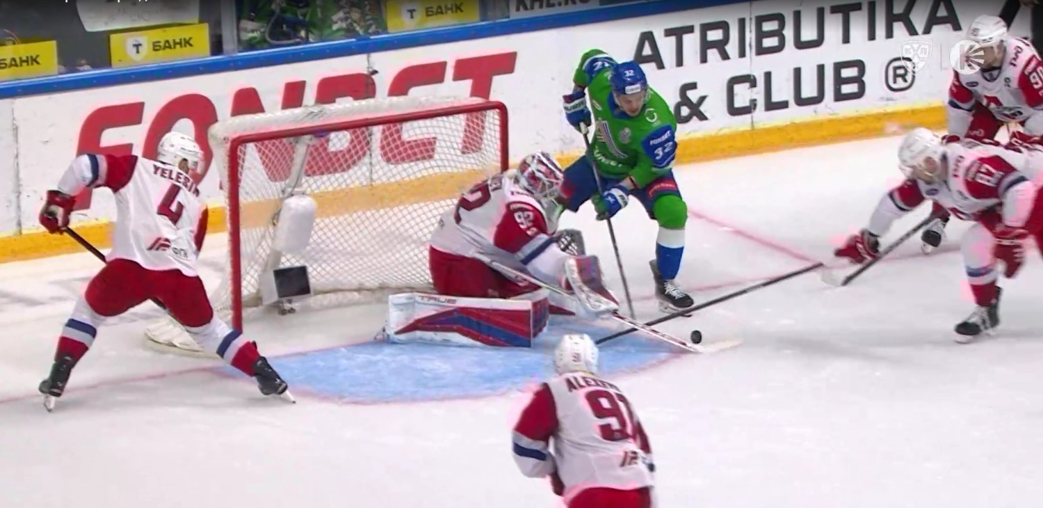 скриншот видео матча.