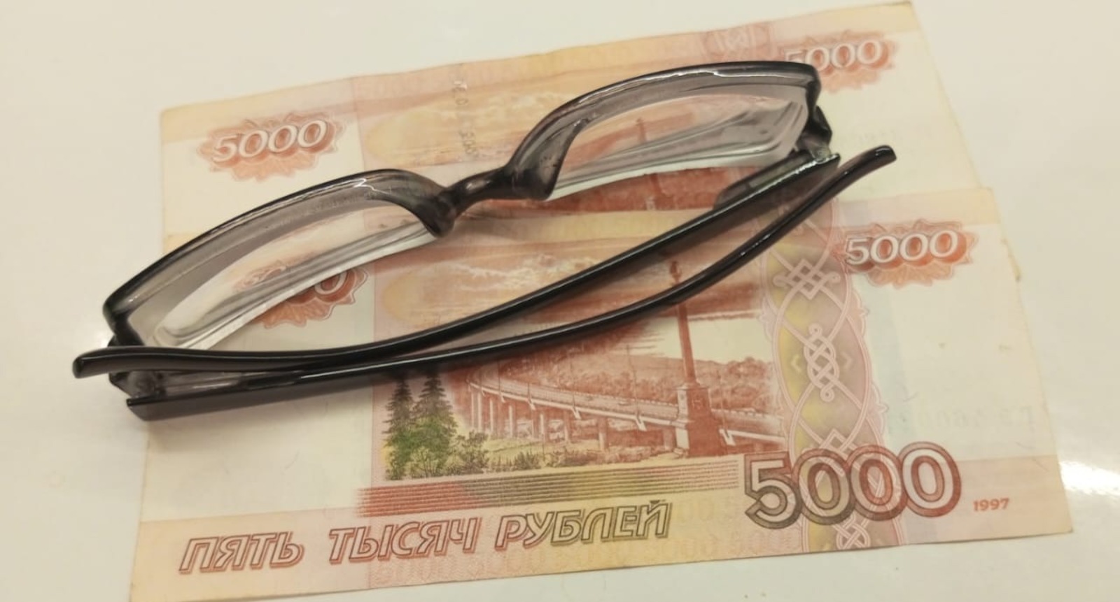 Евгении Сюткиной.