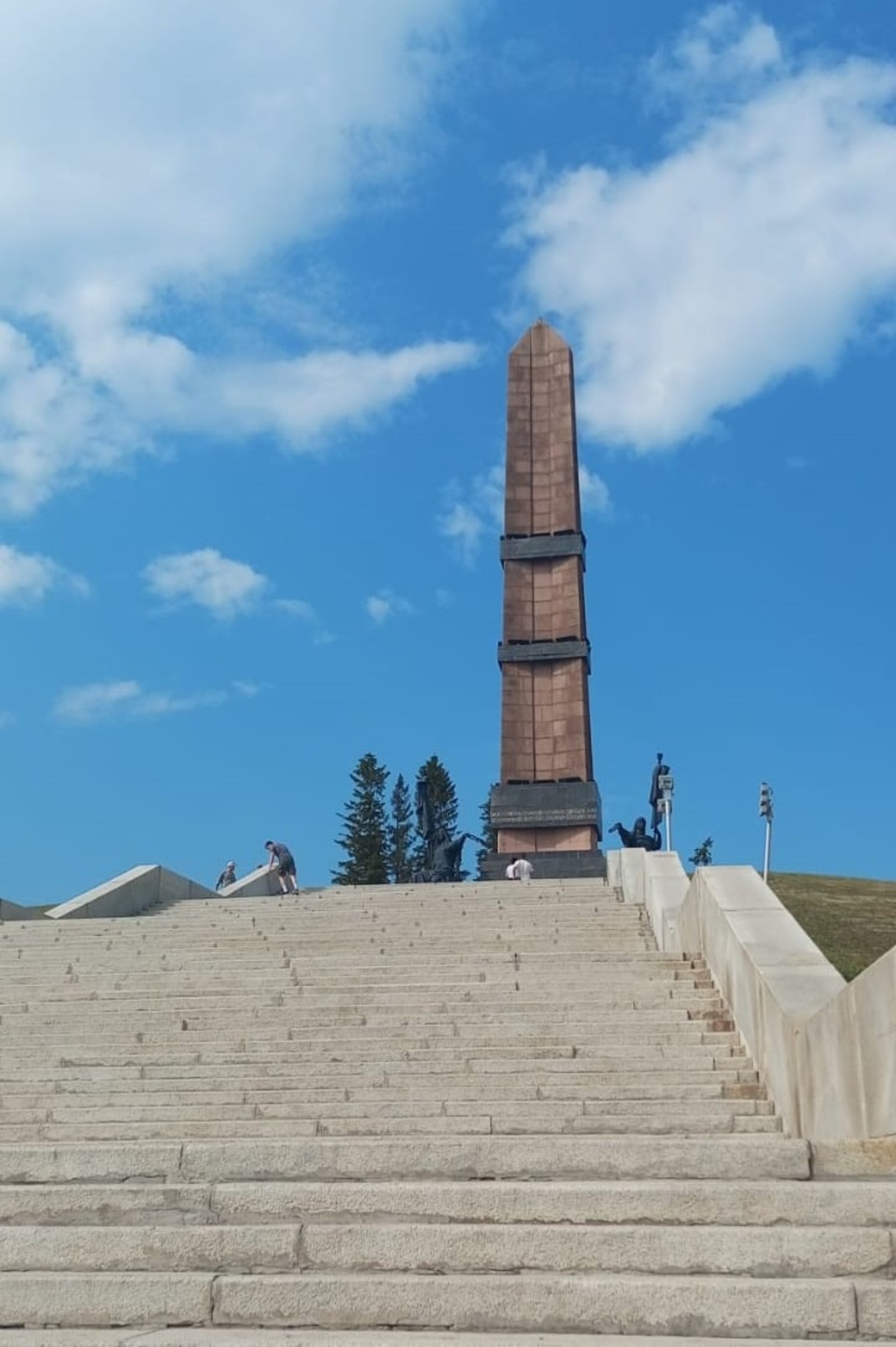 Евгении Сюткиной.