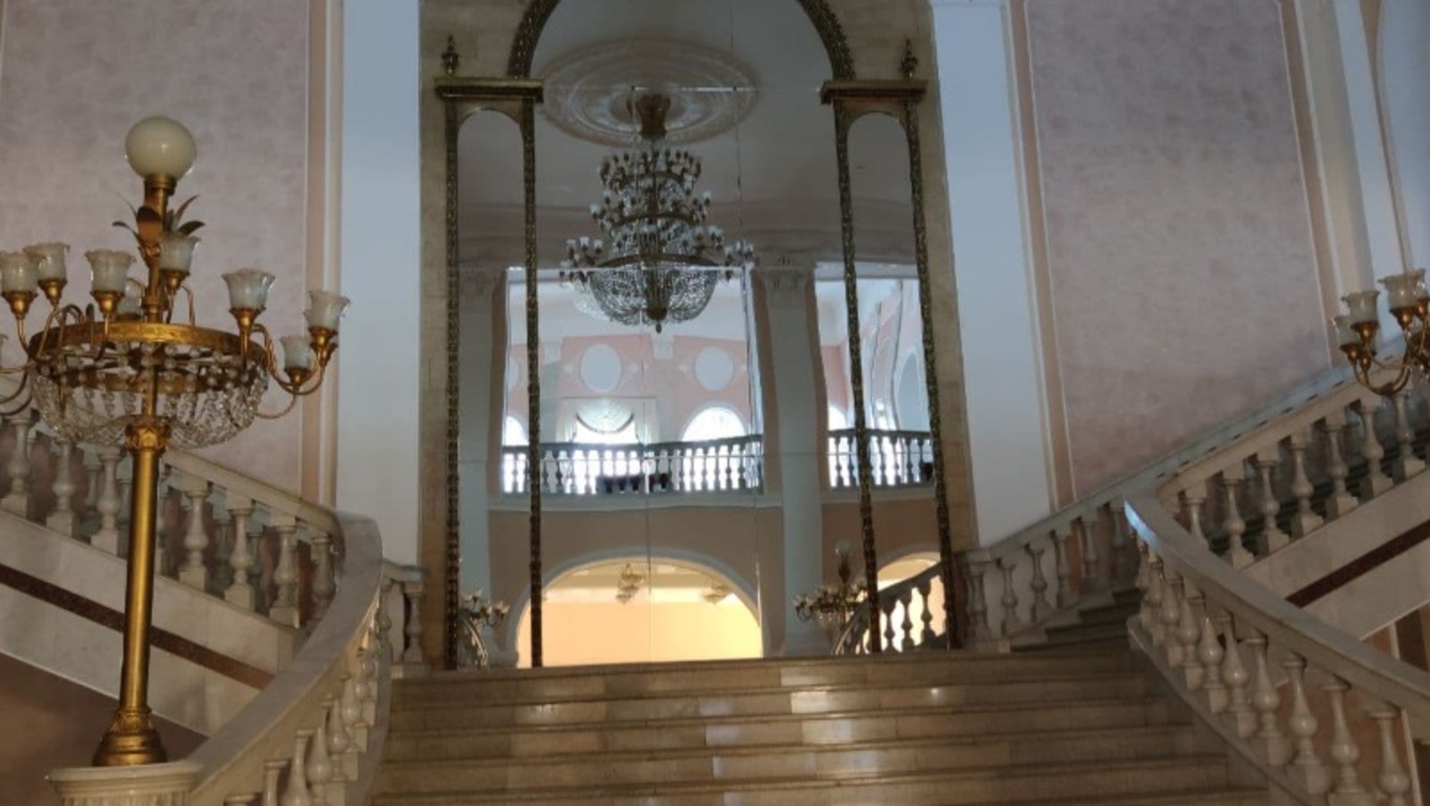 Дарьи Святохиной.