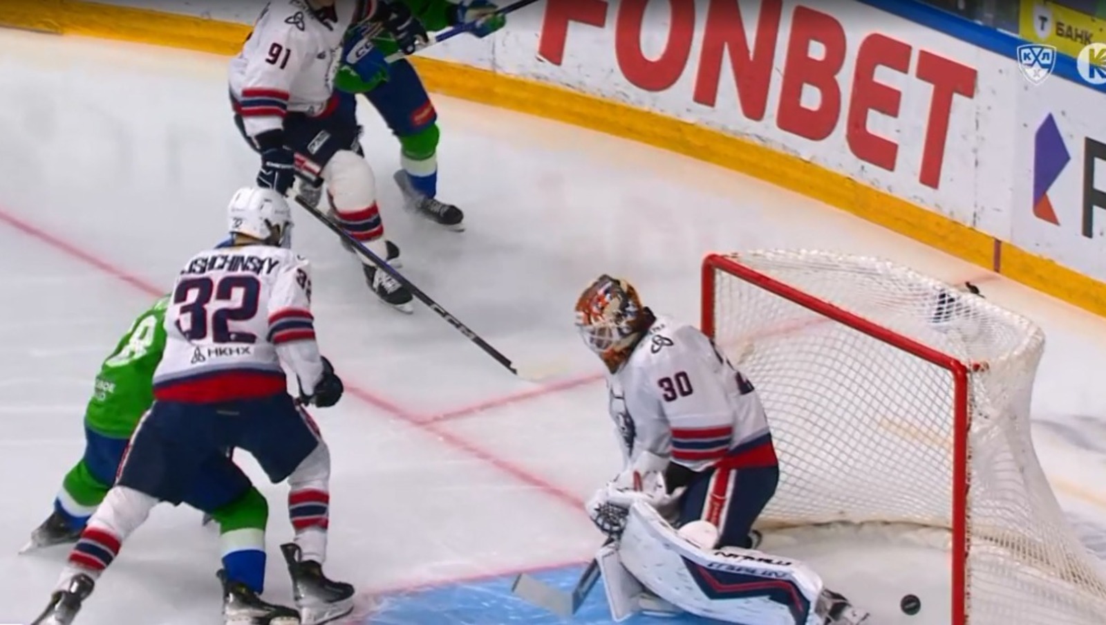 скриншот видео матча.