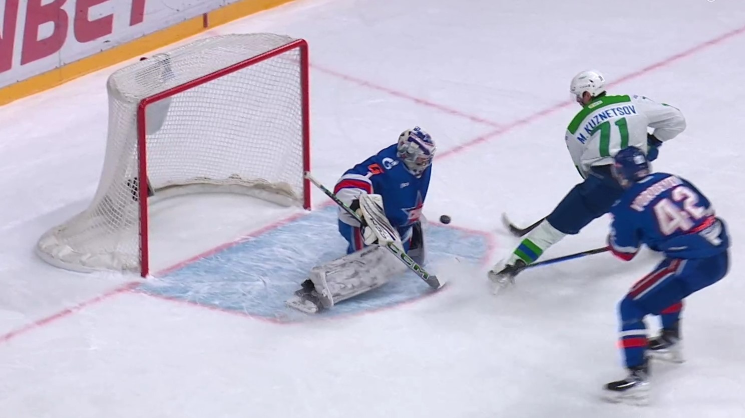 скриншот видео матча. скриншот видео матча.