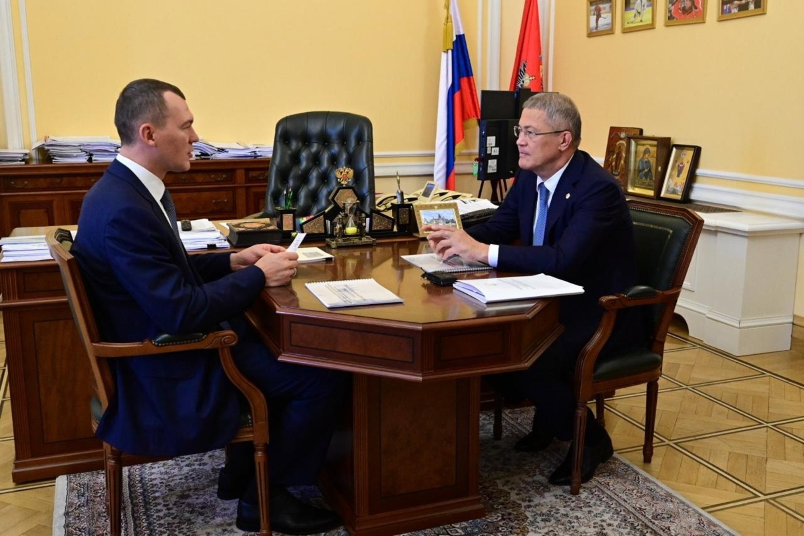 c личной страницы Радия Хабирова в соцсети.