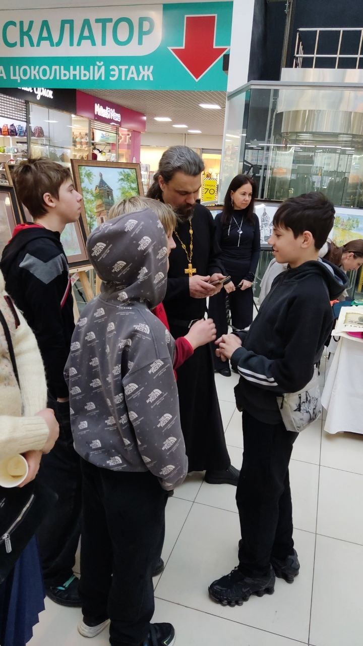 автора. «Общественная электронная газета».