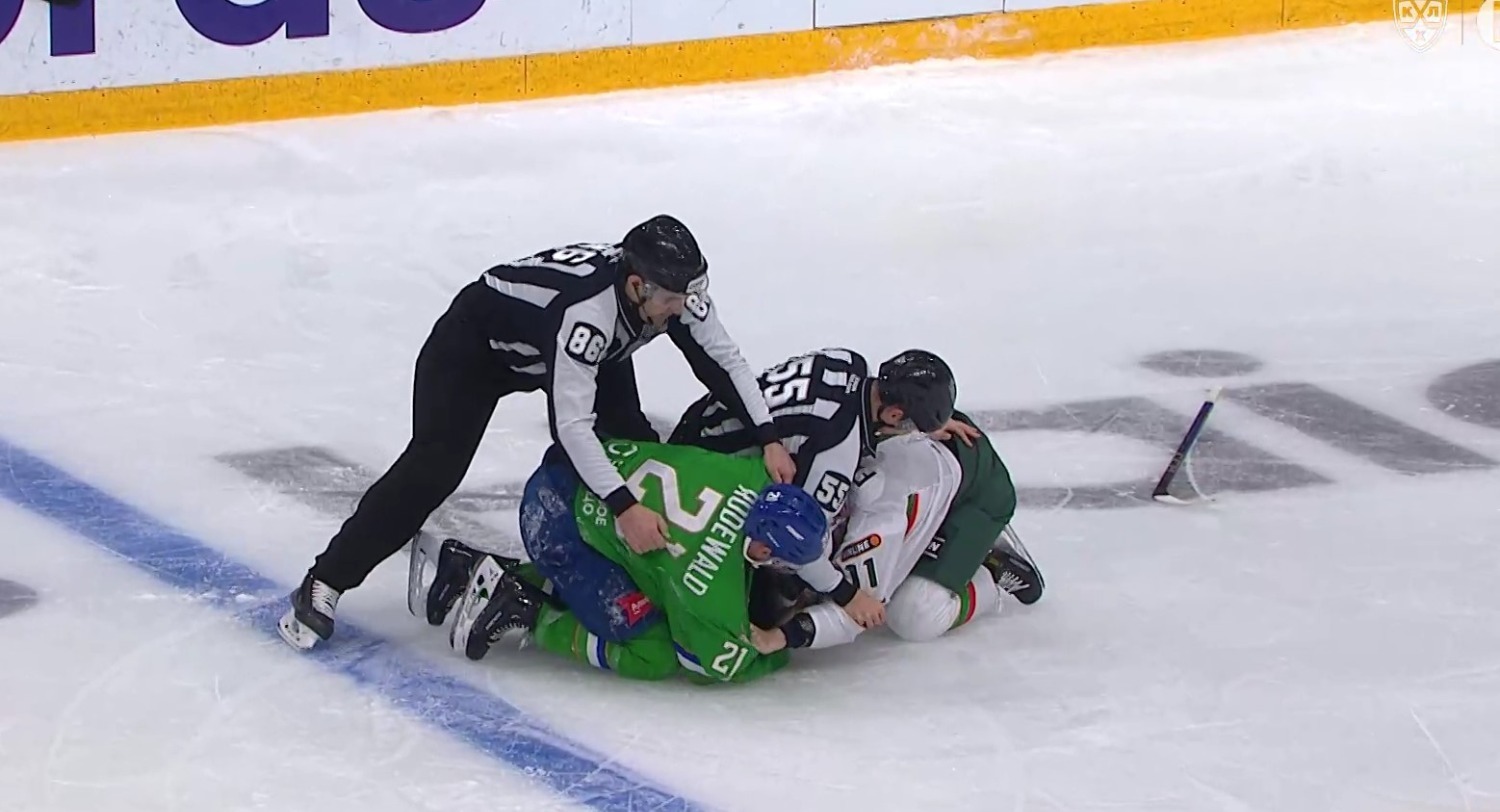 скриншот видео матча. скриншот видео матча.