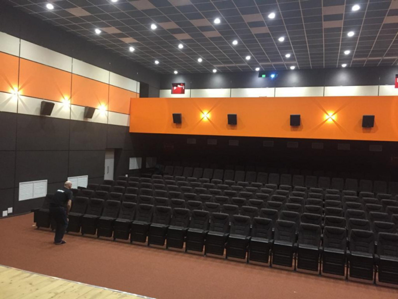 Фото со страницы Радия Хабирова в соцсети.