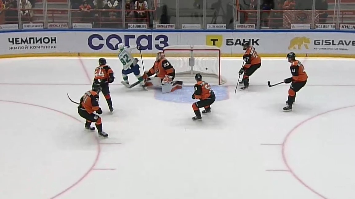 скриншот видео матча. скриншот видео матча.