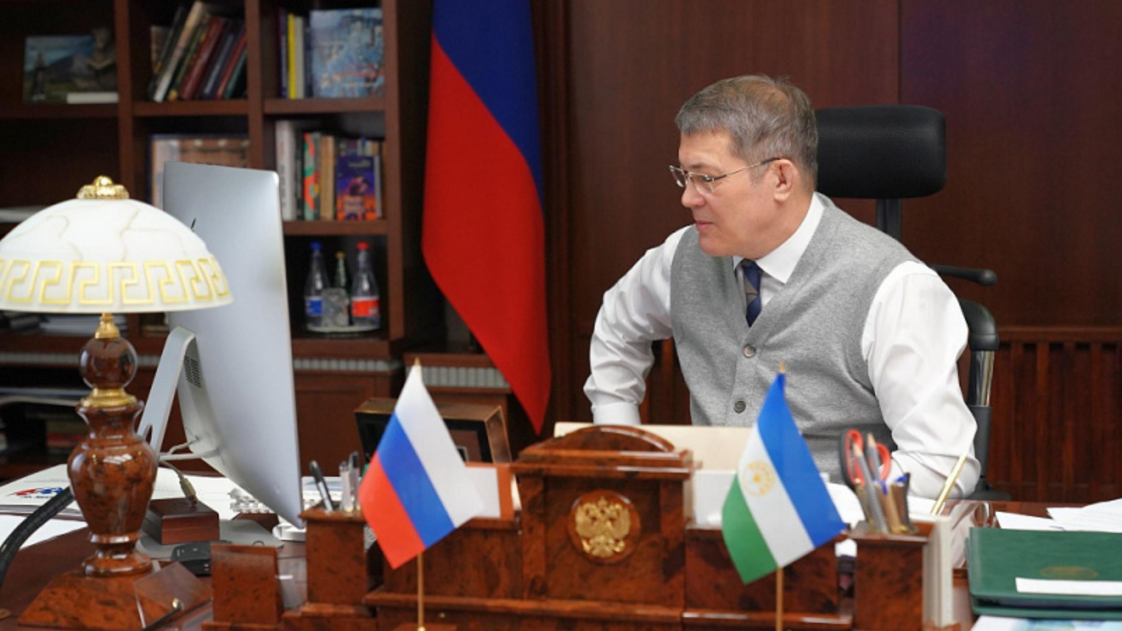 Фото со страницы Радия Хабирова в соцсетях.