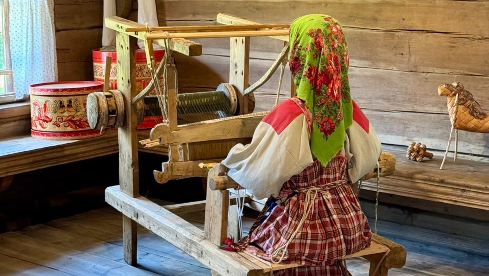 Елены Колоколовой.