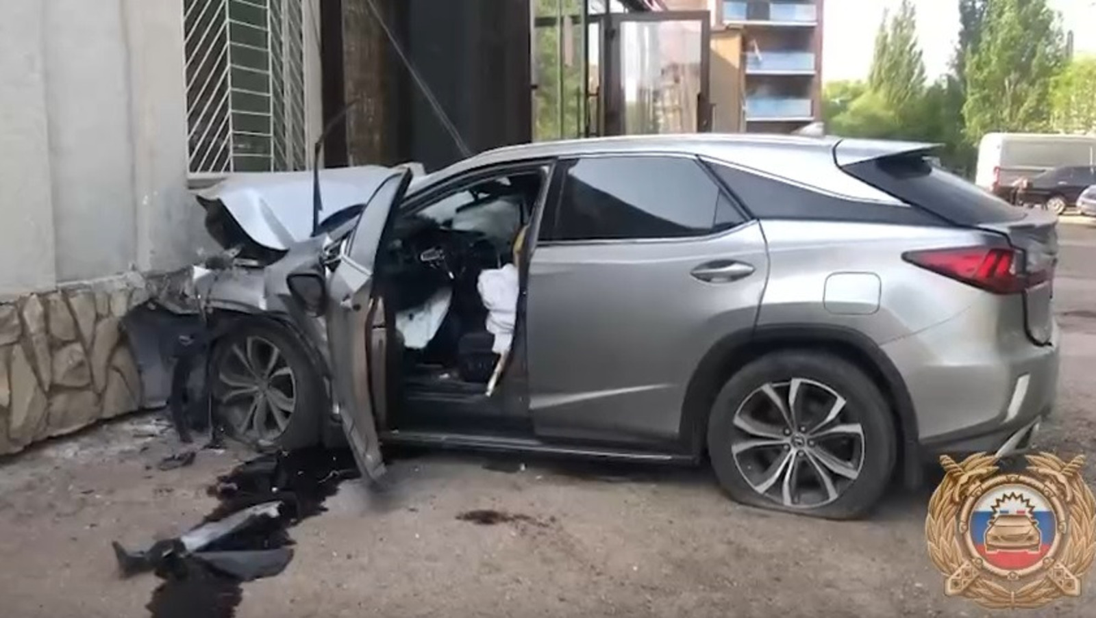 скриншот видео.