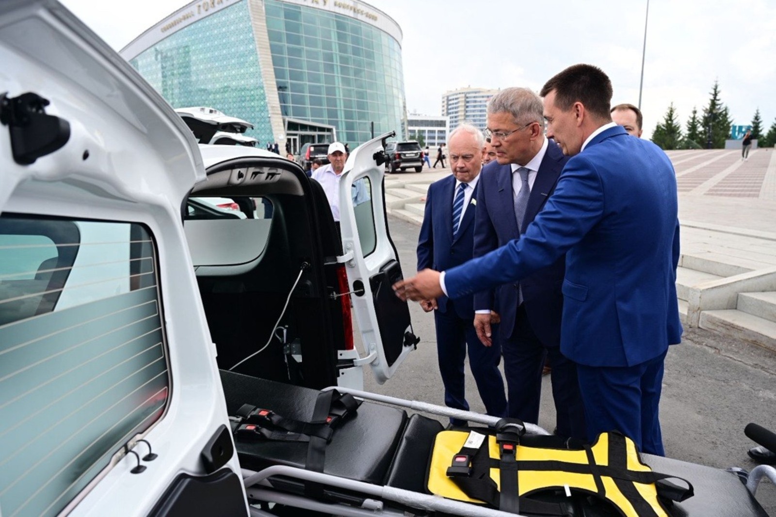 Vk, личная страница Радия Хабирова.