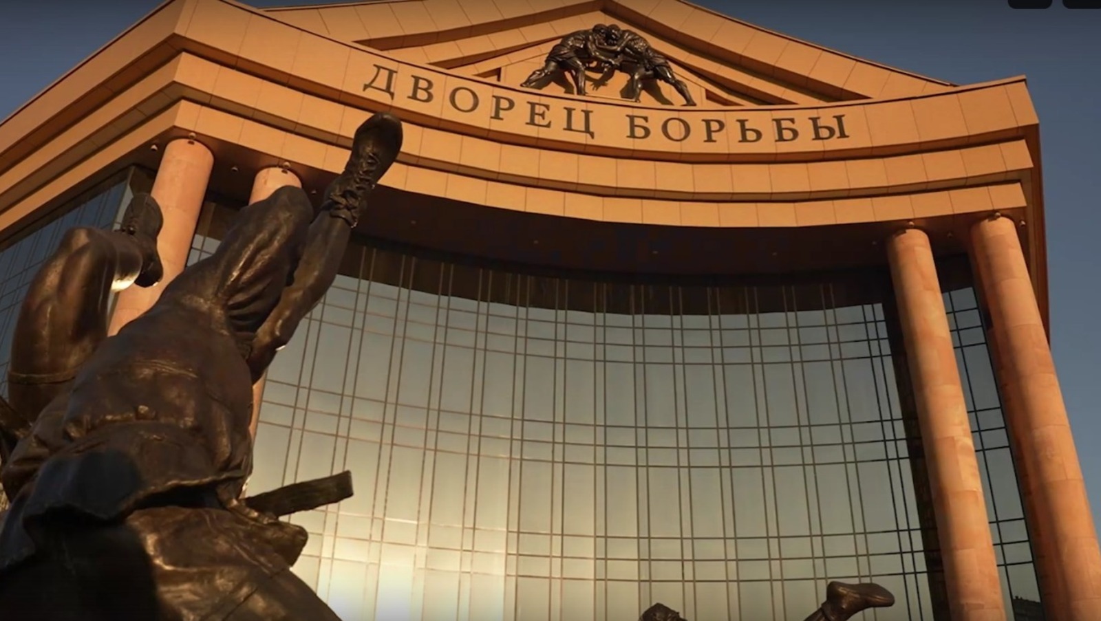 c личной страницы Радия Хабирова в соцсети, скриншот видео. c личной страницы Радия Хабирова в соцсети, скриншот видео.