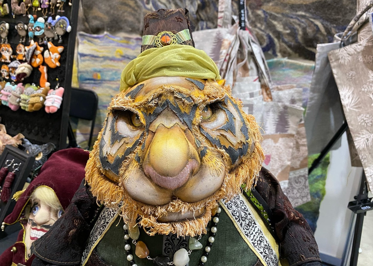 Елены Колоколовой.