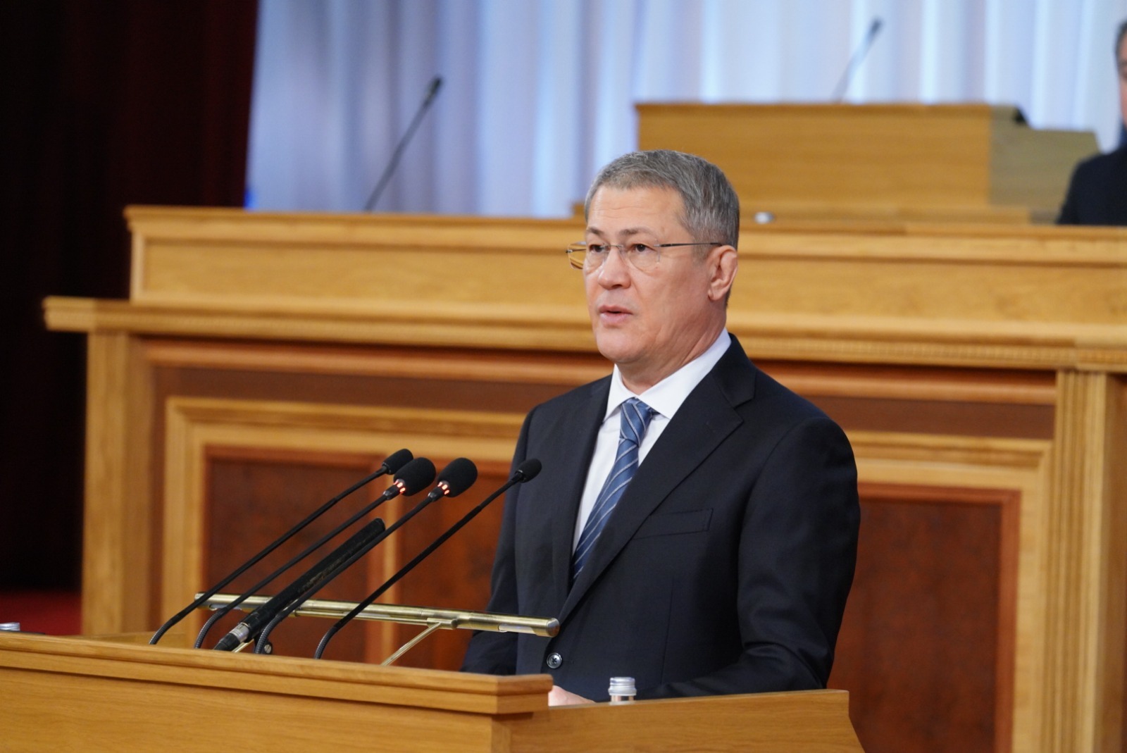 Олега Яровикова.