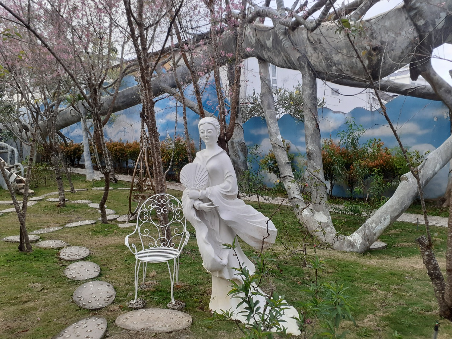 Владимира Шакиева. «Общественная электронная газета».