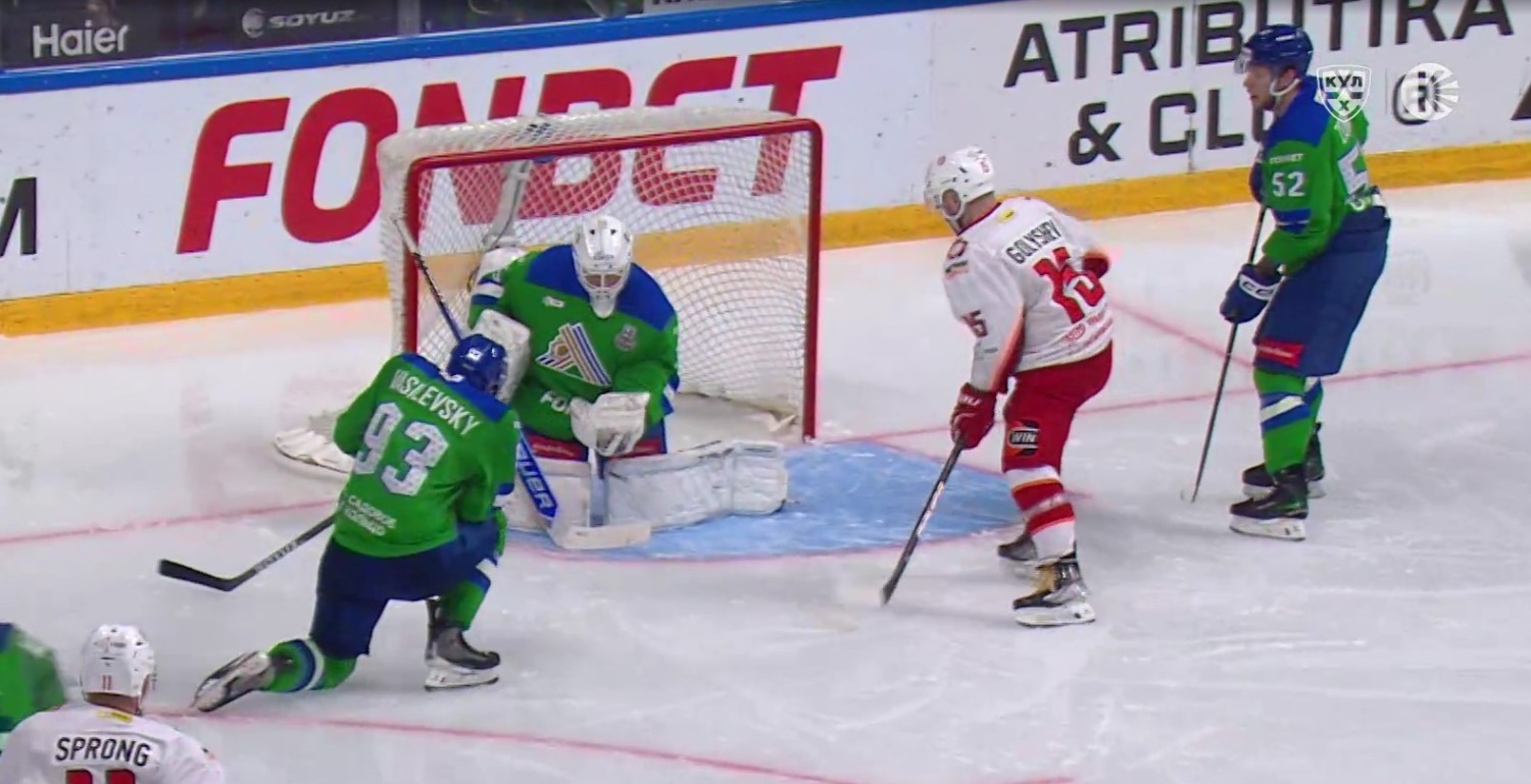 скриншот видео матча. скриншот видео матча.