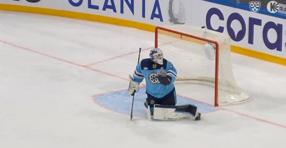 скриншот видео матча.