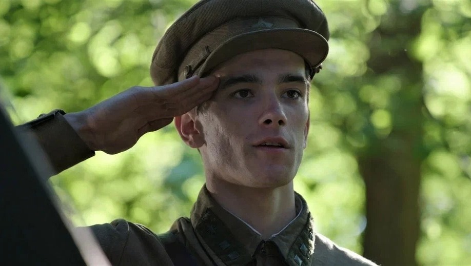 кадр из фильма.