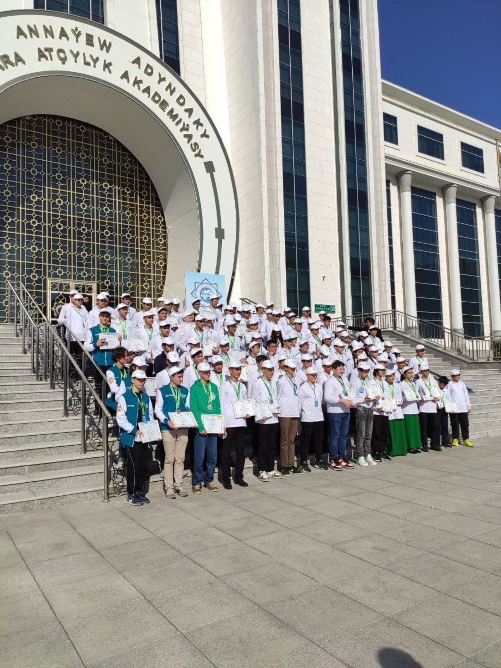 c личной страницы Радия Хабирова в соцсетях.