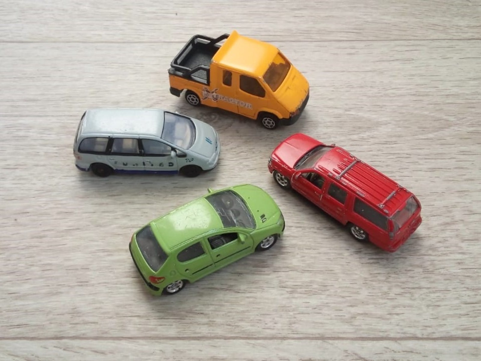 Евгении Сюткиной.